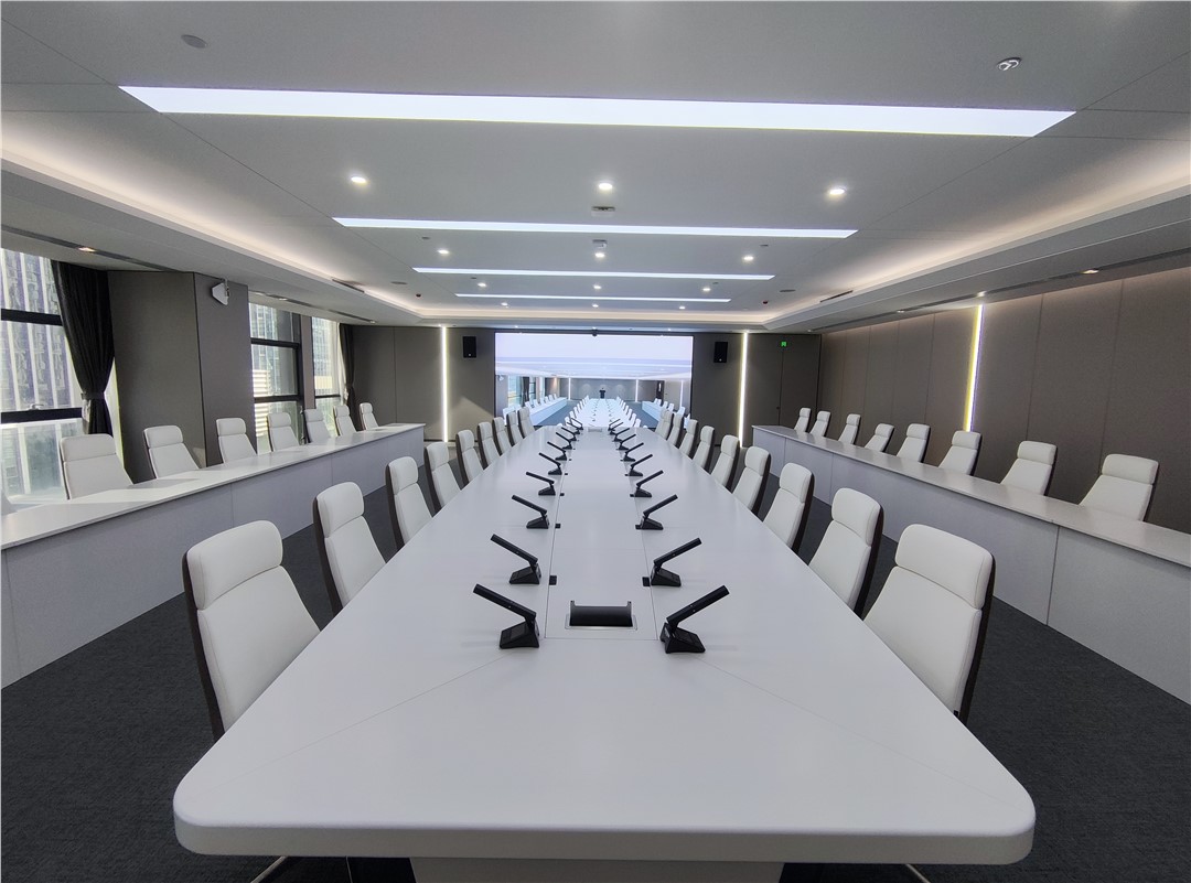 報告廳聲學(xué)設(shè)計中“吸音”和“擴(kuò)聲”哪個更重要？