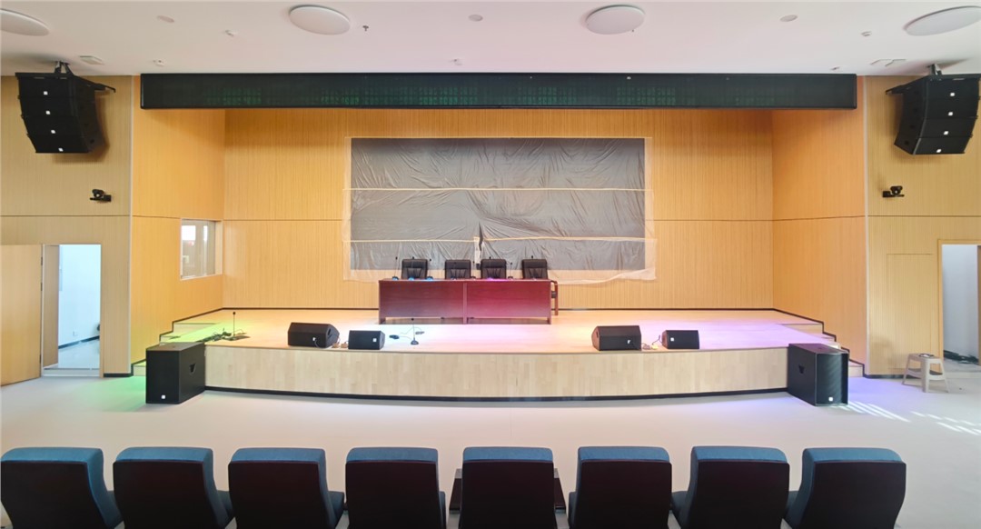 為什么專業(yè)的報(bào)告廳，需要讓聲音“等一等”？